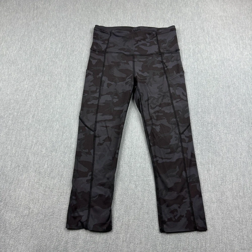 Lululemon Leggings Womens 4 Black Camo Fast Free Crop II 19